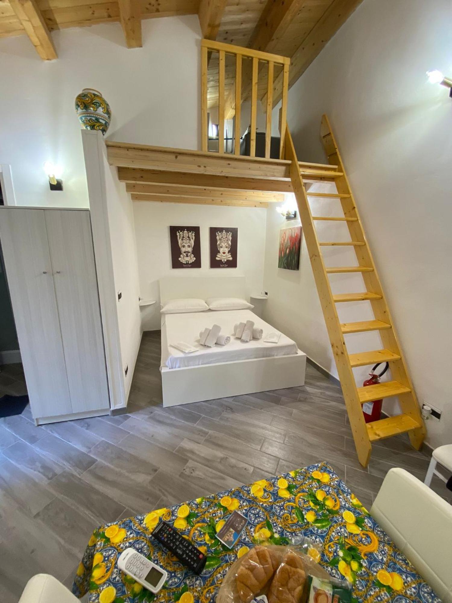 Casa Vacanze Giorgia Noto Bagian luar foto